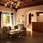Provencal Вильфранш-сюр-Мер