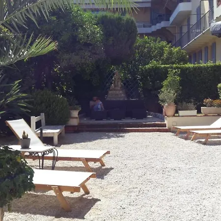 Provencal Hotel 3*