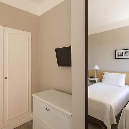 Provencal Hotel