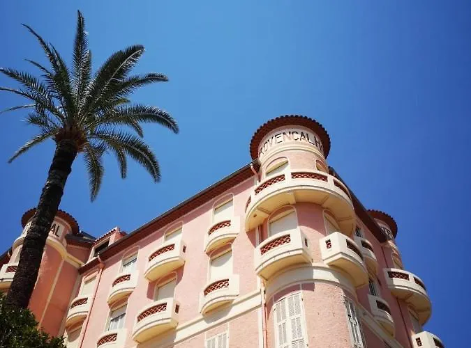 Provencal فندق 2*