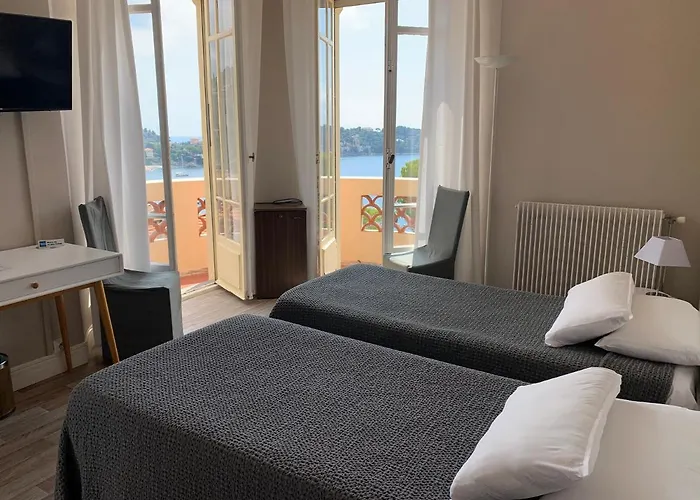 Otel Provencal 2*