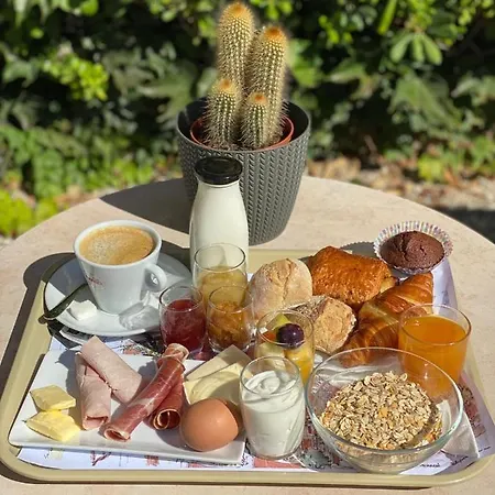 Provencal Hotel Villefranche-sur-Mer