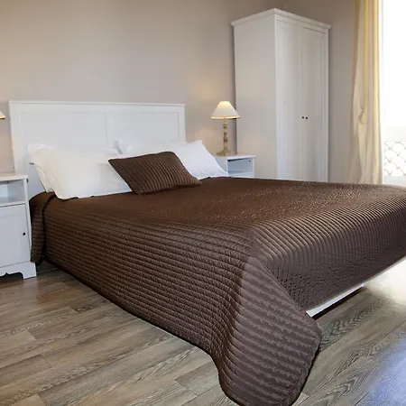 Hotel Provencal Villefranche-sur-Mer